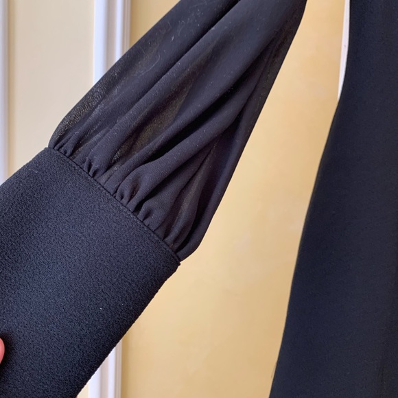 Dress - Picture 5 of 8